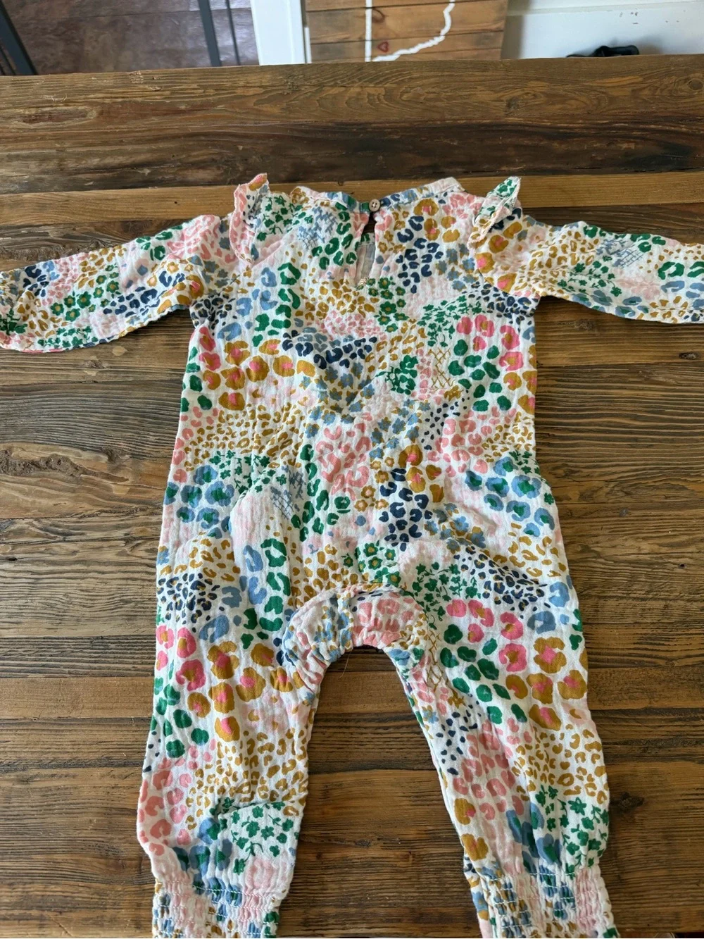 Mud Pie 6-9 MONTHS Multicolor Leopard Print Baby Romper